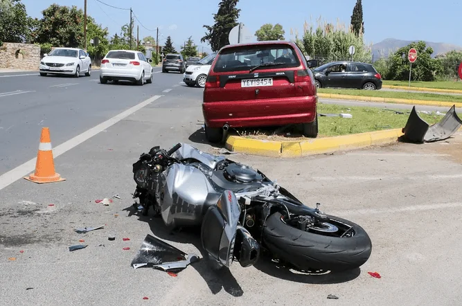 Live Oak Major Crash Injures Motorcyclist