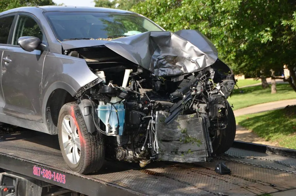 Major Injuries Reported in Escalon Head-On Collision