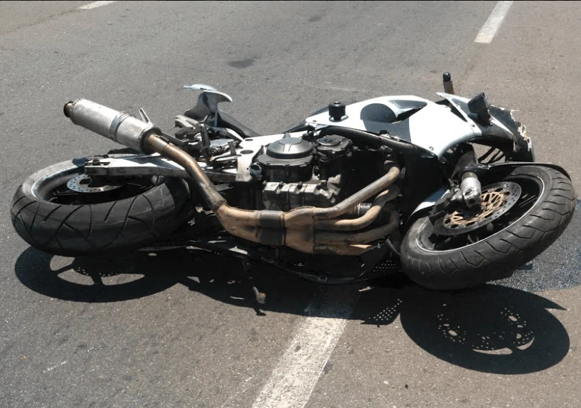 Auburn Area Crash Seriously Injures Motorcyclist