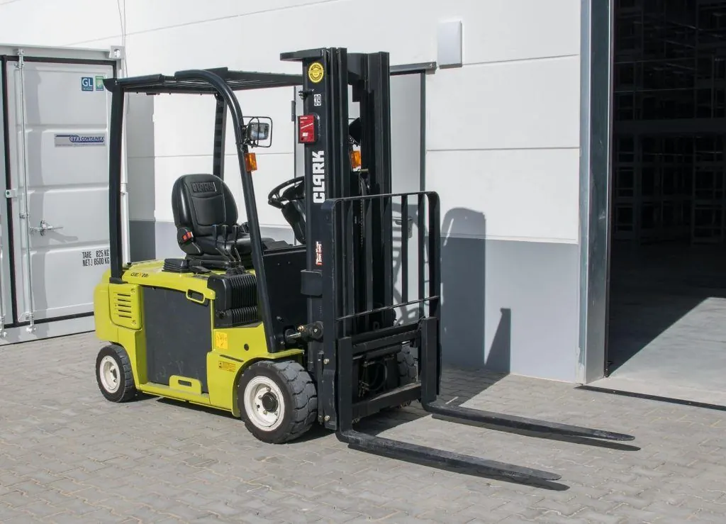 Tips for Safe Loading in a Forklift