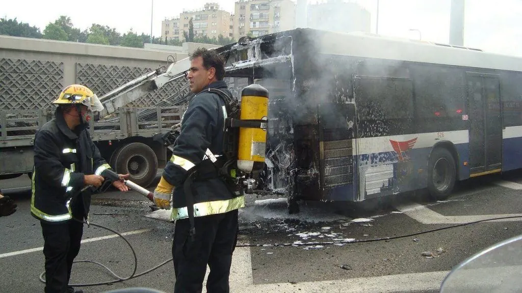 bus crash sacramento