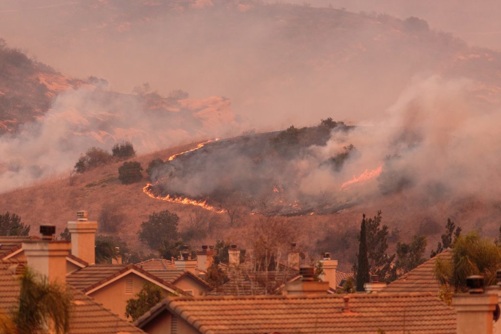 grass fire escapes containment